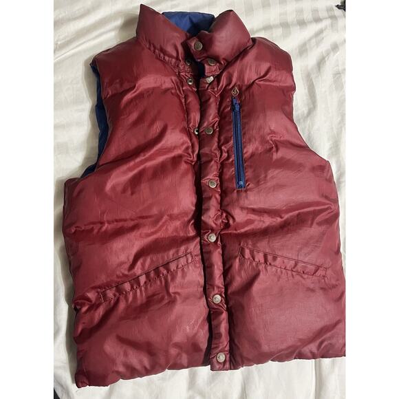Volcom Womens Size S Reversible Duck Down Puffer Vest ~ Red / Blue - Picture 2 of 9
